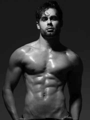 Tony Rodrigues 4